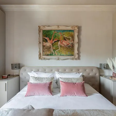 Iflat The Trastevere's Stairway Apartment Rome