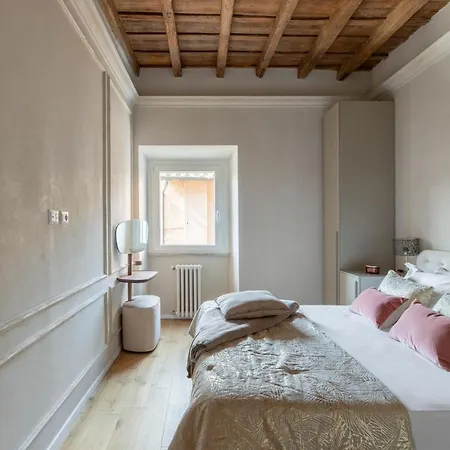 Iflat The Trastevere's Stairway Apartment Rome